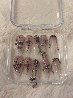 Y2K Glam Rhinestone Press-On Nail